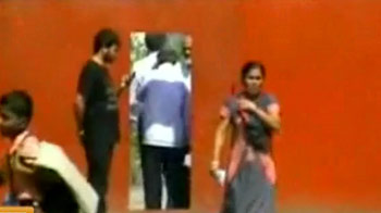 मानखुर्द के 'बदनाम' सुधारगृह से भागीं 10 लड़कियां मानखुर्द के 'बदनाम' सुधारगृह से भागीं 10 लड़कियां