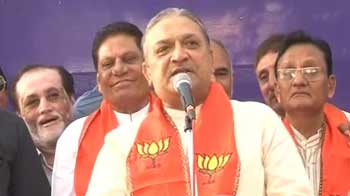 Gujarat elections: Blow to Congress as Narhari Amin joins BJP