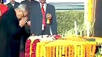 डॉ. भीमराव अंबेडकर परिनिर्वाण दिवस : लोगों में दी श्रद्धांजलि