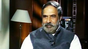 Video : BJP is scaring away foreign investors: Anand Sharma