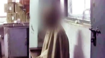 Videos : हरियाणा के पलवल में महिला से सामूहिक बलात्कार