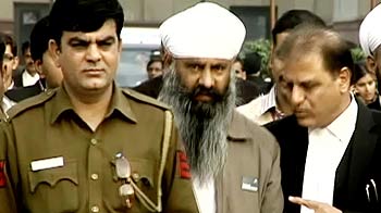 नामधारी की मुश्किलें और बढ़ीं...