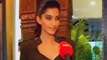 Video : Sonam to donate her designer clothes for a good cause