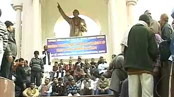 प्रमोशन में रिजर्वेशन : 18 लाख कर्मी हड़ताल पर