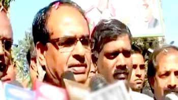 गुजरात में मोदी के विकास की जीत हुई : शिवराज