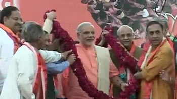 The heroes today are my 6 cr Gujaratis, says Modi