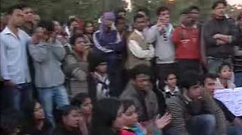 Delhi gang-rape: Protests get louder