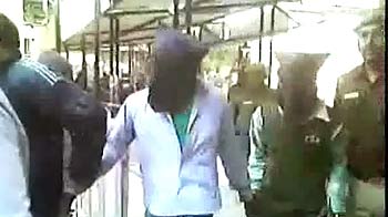 बहादुर है गैंगरेप पीड़ित, हालत स्थिर : डॉक्टर बहादुर है गैंगरेप पीड़ित, हालत स्थिर : डॉक्टर