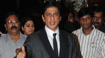 Video : Would love to act in a serial: SRK