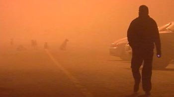Dense fog sweeps north India; flights, trains affected