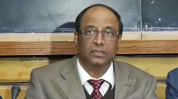 Doctors on Delhi gang-rape survivor's health condition