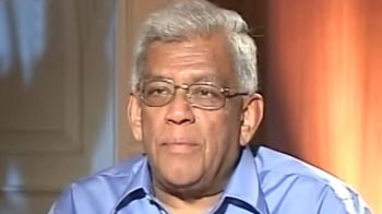 2013 will be better than 2012: Deepak Parekh