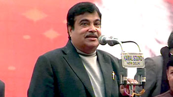 गडकरी ने की मोदी की तारीफ