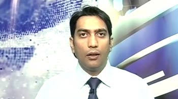 Hold HDFC Bank; one-year target of Rs 800: experts