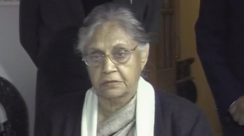 इस बहादुर लड़की का गुजरना बहुत दुखदायक : शीला इस बहादुर लड़की का गुजरना बहुत दुखदायक : शीला