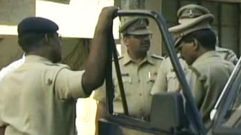 गुजरात : रेप की शिकार नाबालिग ने की खुदकुशी की कोशिश