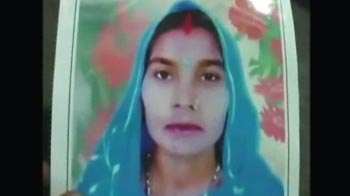 Video : मुंबई : तेंदुए ने महिला को बनाया शिकार