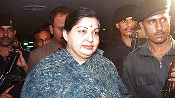 महिलाओं की सुरक्षा के लिए जयललिता की पहल