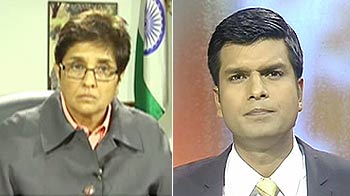 कुछ भी बोलते हैं नेताजी... कुछ भी बोलते हैं नेताजी...