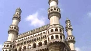 Faultlines at the Charminar