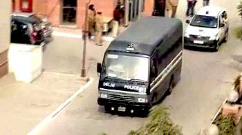 'Amanat' case: Drama in court over defending accused