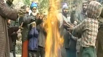 दिल्ली में सर्दी का सितम जारी