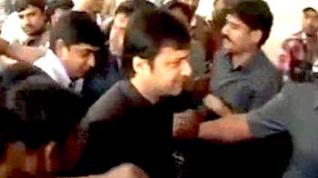 Video : Docs check Owaisi to see if he's fit to be questioned by police in hate speech case