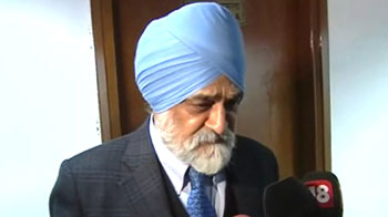 November IIP contracts 0.1 per cent: What experts say