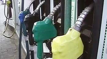 डीजल, एलपीजी के दाम बढ़ाने का फैसला जल्द