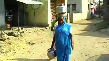 Videos : सूखे के साये में जकड़ा मराठवाडा़