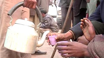 This winter, give a cup of tea to homeless