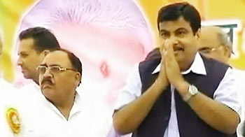 गडकरी के अध्यक्ष बनने पर लटकी तलवार