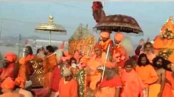 Mahakumbh: Best example of crowd control?