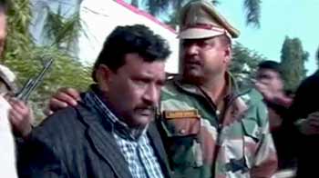 बेटी से छेड़छाड़ करने वाले की हत्या की