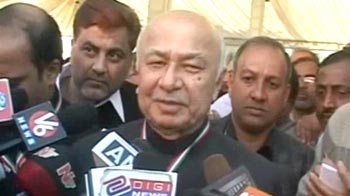 Home Minister Shinde says BJP-RSS behind 'Hindu terrorism', then clarifies