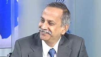 Rupee gains to be limited from current levels: IDBI Bank