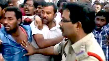 तेलंगाना समर्थकों का विरोध-प्रदर्शन जारी