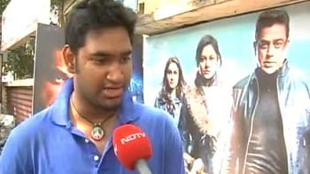 Video : Fans react to <i>Vishwaroopam</i> controversy