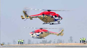 एयरो इंडिया शो में विमानों के हैरतअंगेज करतब