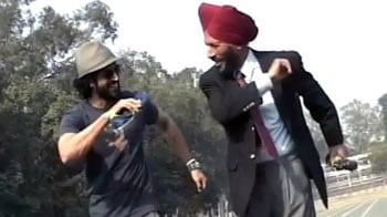 Video : Milkha Singh charged Re 1 for <i>Bhaag Milkha Bhaag</i>