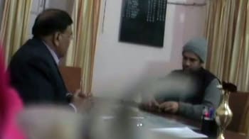 Video : After alleged expose on UP minister's corruption, police officer is transferred