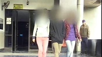 पंजाब : शादी में गईं डांस ग्रुप की लड़कियों से छेड़छाड़, मारपीट