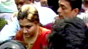 Actor Khushbu's house vandalised after interview on Stalin