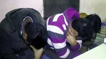 Video : उत्तराखंड : मकान मालिक के बेटे और उसके दोस्तों ने किया गैंगरेप