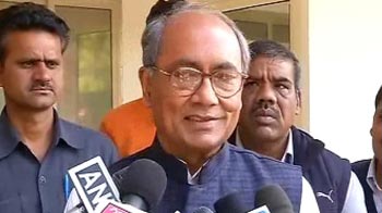 Video : 'Does CAG want to be PM?' Digvijaya on govt auditor's Harvard speech