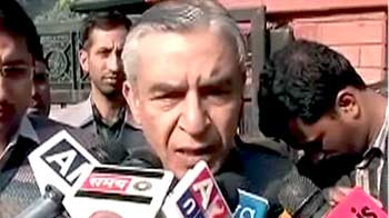 भारी भीड़ की वजह से हुआ हादसा : रेलमंत्री