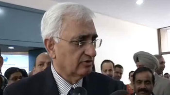 VVIP chopper deal is not 'Bofors-II': Salman Khurshid
