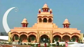 For lavish wedding at time of drought, minister sees income tax raids