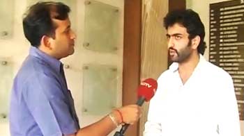 बिल्डर की हत्या : पाटिल से मिले परिजन