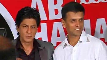 Shah Rukh, Dravid support the UCC